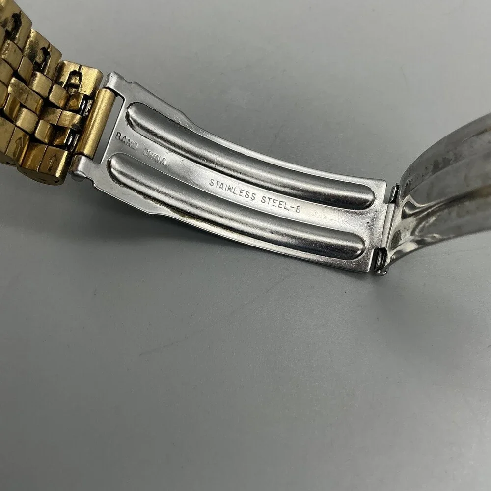 Vintage Pulsar V533-8B50 Mens Watch 35mm Gold Tone Day Date New Battery 7.5